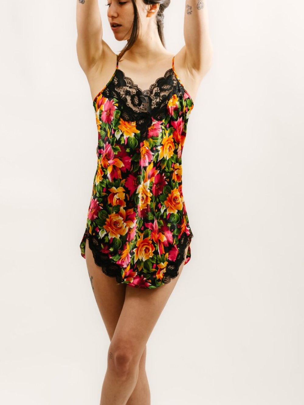 90s Victoria's Secret Gold Label Slip Dress (S) small orange vintage floral